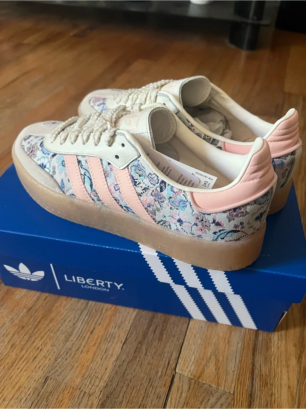 ADIDAS X LIBERTY LONDON COLLAB SAMBAE J UNISEX SIZE 7